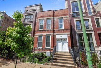 Building Photo - 858 N Paulina St