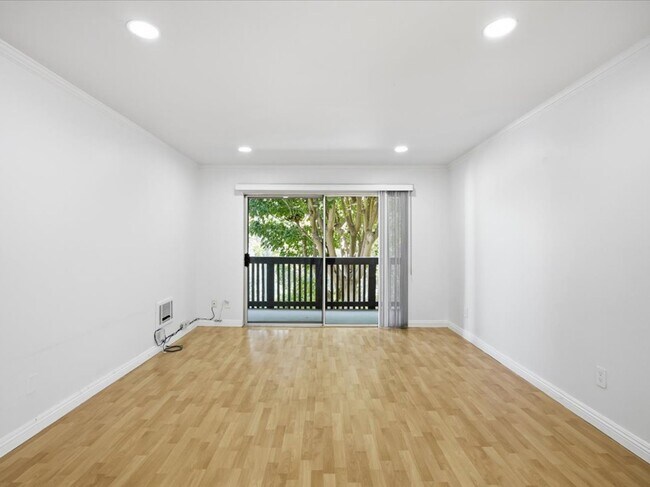 Foto del edificio - 3604 W Estates Ln