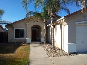 Building Photo - 964 Meadow View Rd
