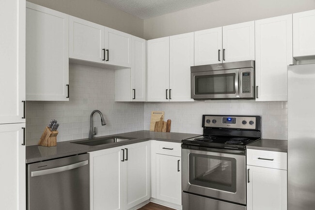 Farrington Midtown - Kitchen - Farrington Midtown 1