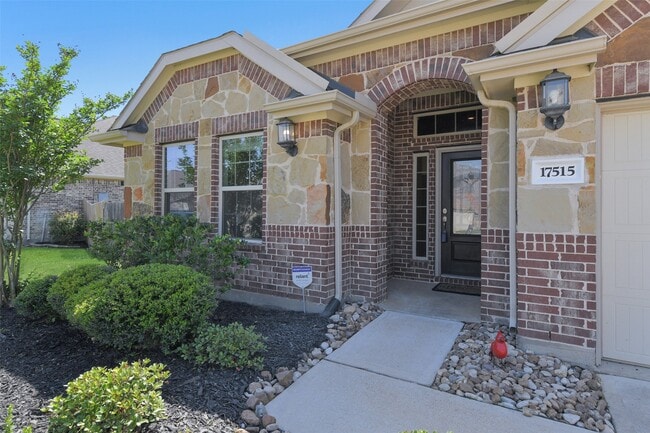 Building Photo - 17515 Cypress Hilltop Wy