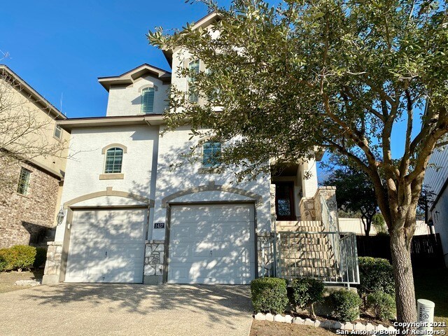 Foto del edificio - 1427 Nicholas Manor