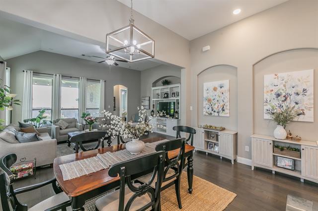 Foto del edificio - 14804 Cedar Flt Wy