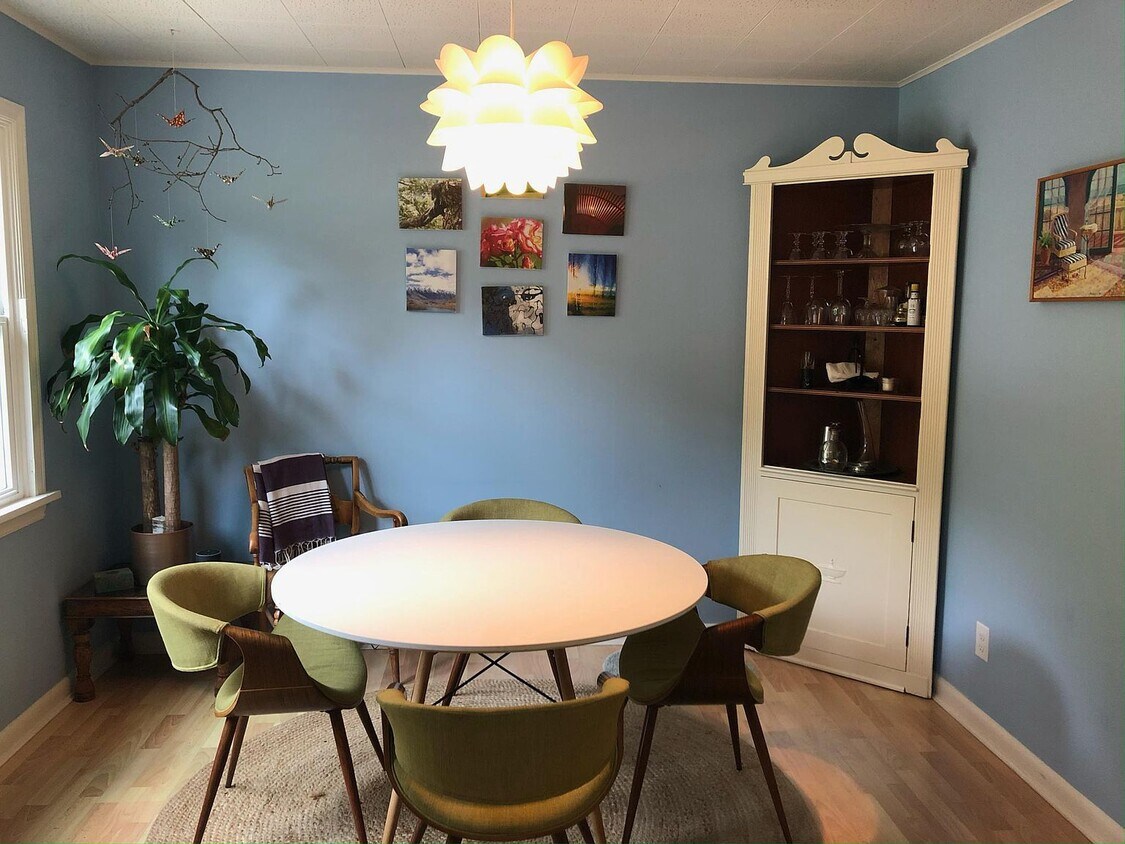 3532 Towne Point Rd, Portsmouth, VA 23703 House for Rent in