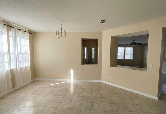 Foto del edificio - 133 Camden Cay Dr