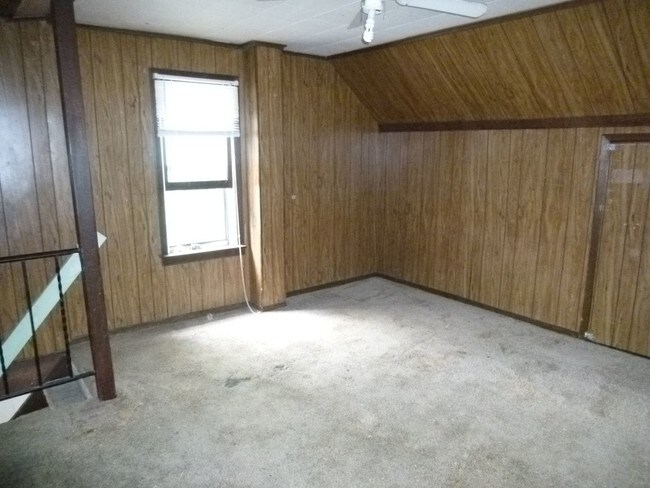 Building Photo - 2 br, 2 bath House - 1820 S. 8th St.