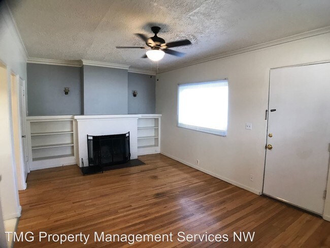 Foto del edificio - 1036 N Ainsworth St