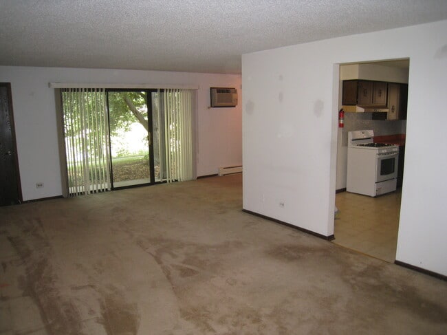 Foto del edificio - 15122 Quail Hollow Dr