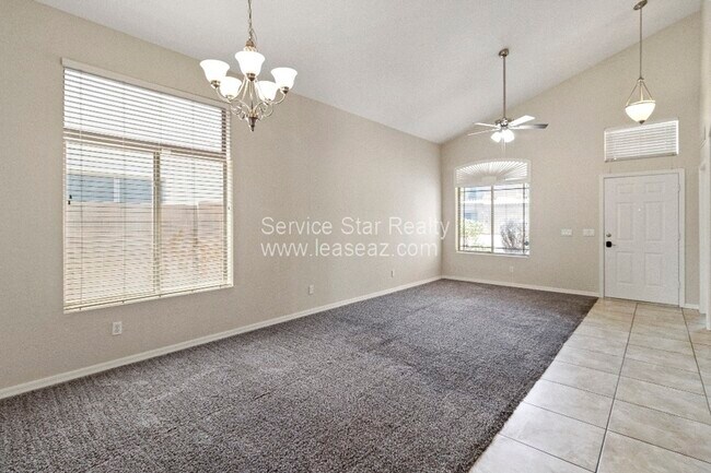 Building Photo - 4537 N 111th Dr