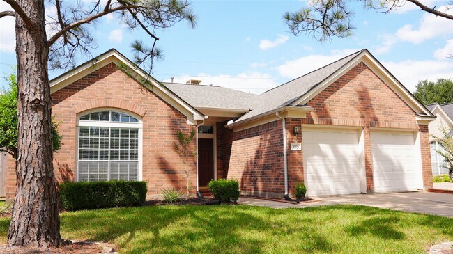 Foto del edificio - 3915 Summerfield Dr