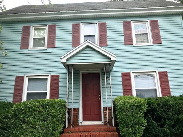 Primary Photo - 519 E Lincoln Ave