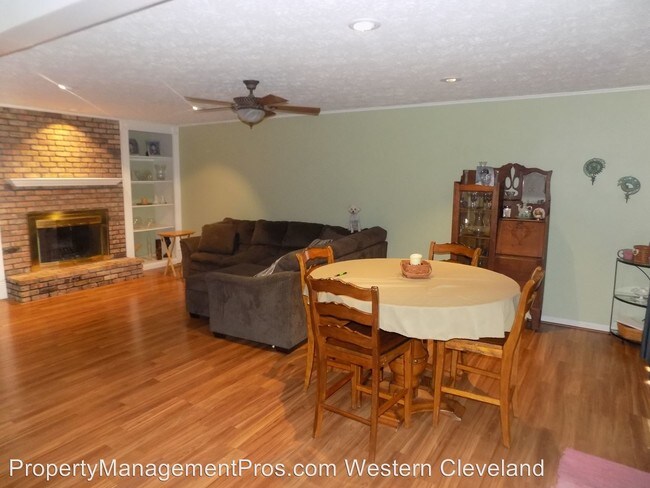 Foto del edificio - 4 br, 2 bath House - 13767 Brigadoon Way