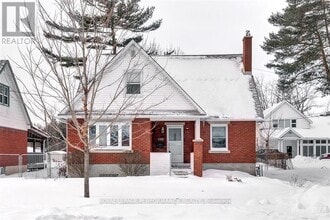 Building Photo - 472 Woodland Ave