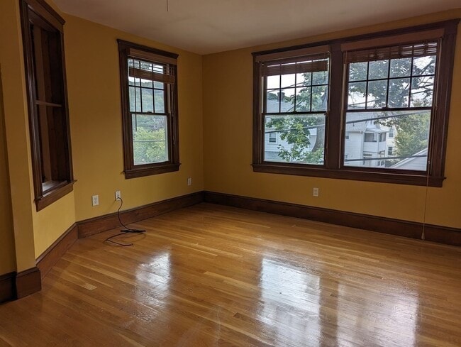 Foto del edificio - 14 Bradford Rd