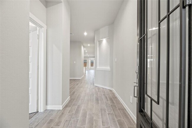 Foto del edificio - 431 Yellow Dandelion Ln