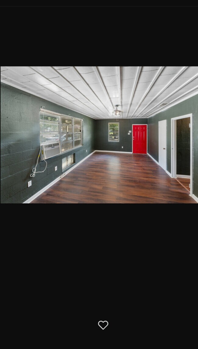 Foto del edificio - 3737 Maywood Ave