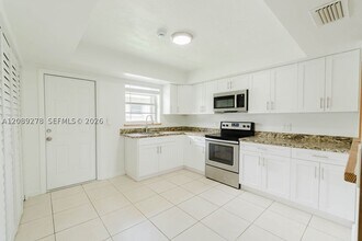 Building Photo - 25513 SW 107th Ave