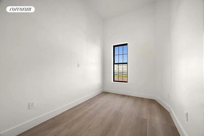 Foto del edificio - 266 Stagg St