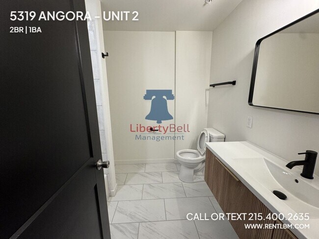 Foto del edificio - 5319 Angora Terrace