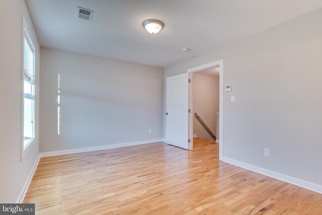 Building Photo - 197 Disciple Ln