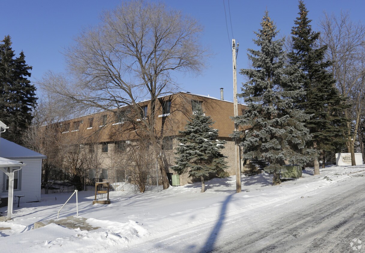 Branch Avenue Apartments Anoka, MN