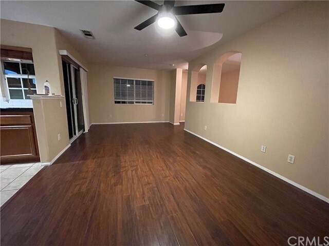 Foto del edificio - 15625 Lasselle St