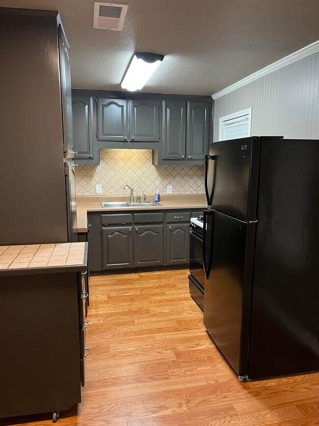 Cocina - 3517 Swan St