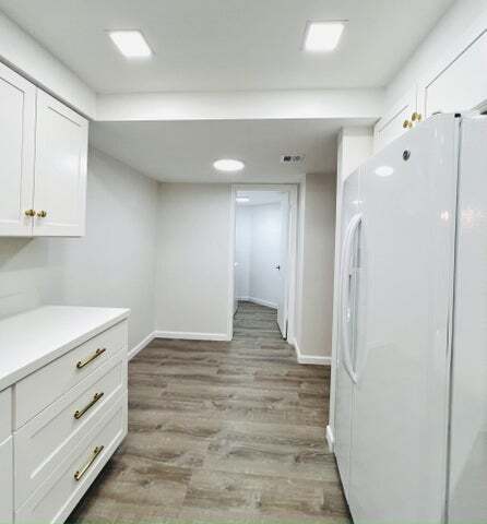 Building Photo - 500 Egret Cir