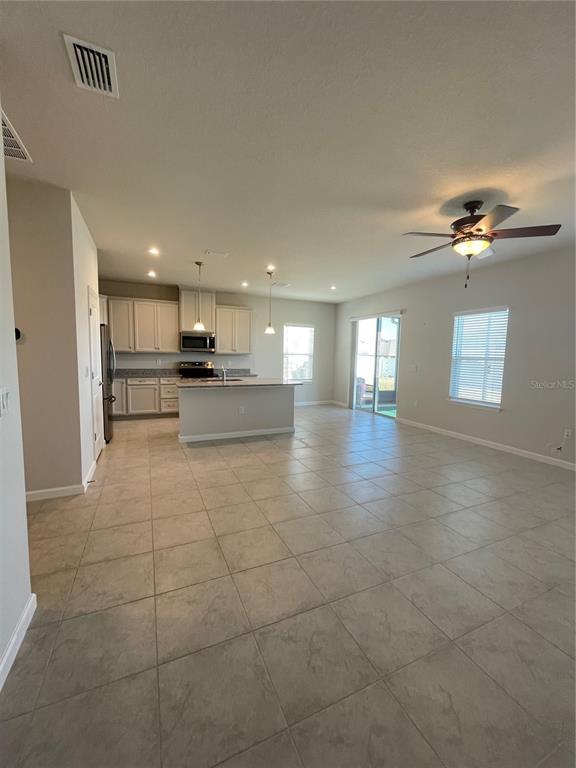 Building Photo - 6800 Pebblebrooke Wy