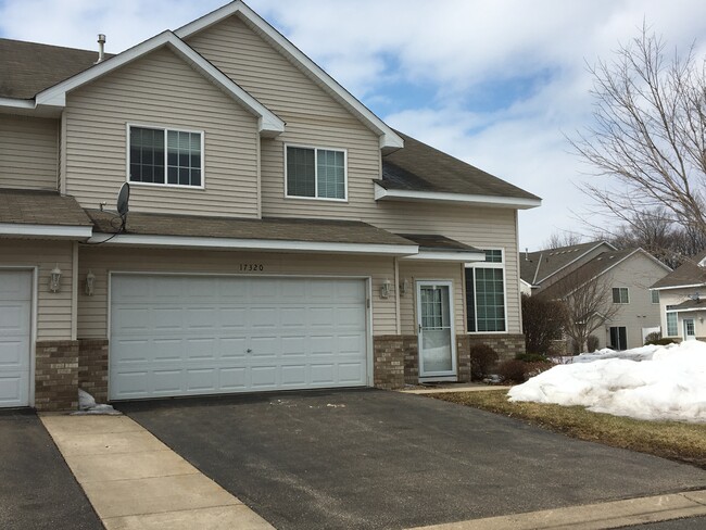 Building Photo - 17320 River Birch Ln