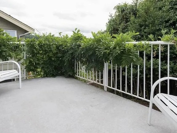 Foto del edificio - 2849 SW Adams St