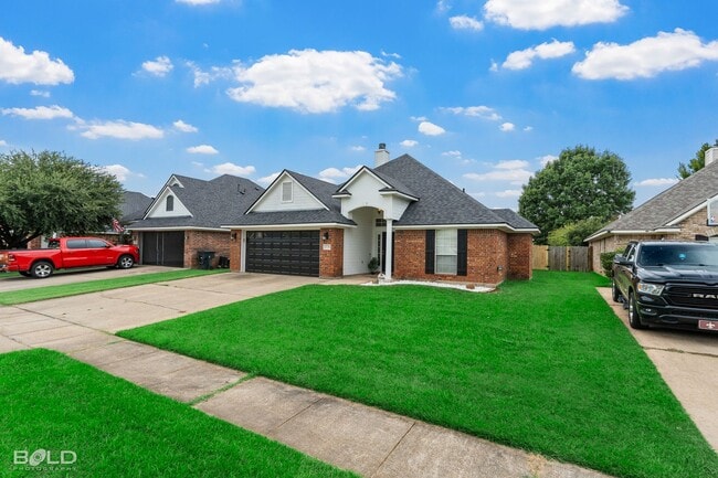 Building Photo - Richmond Cove - Close to Barksdale AF