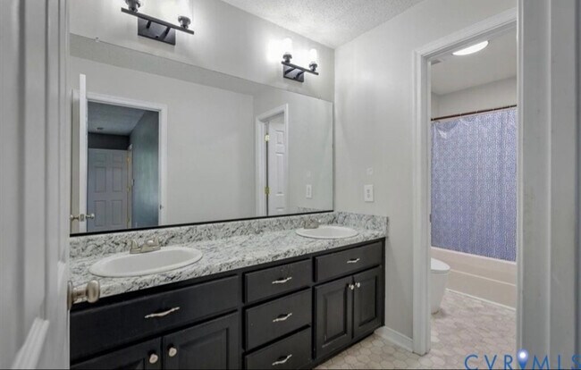 Foto del edificio - 12232 Prince George Dr