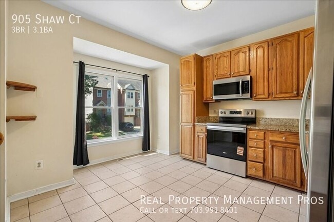 Building Photo - 905 Shaw Ct