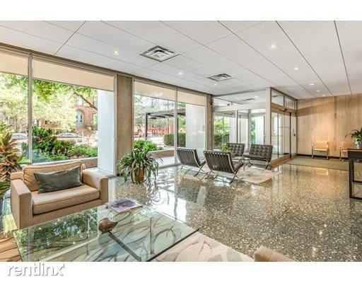 Building Photo - 2 br, 2 bath  - 330 Beacon St Apt C95
