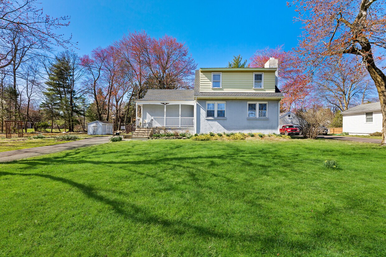 43 Wayside Ln, Lawrence Township, NJ 08648 House Rental in Lawrence