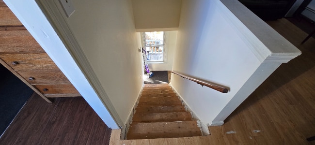 Building Photo - 52 Middle St