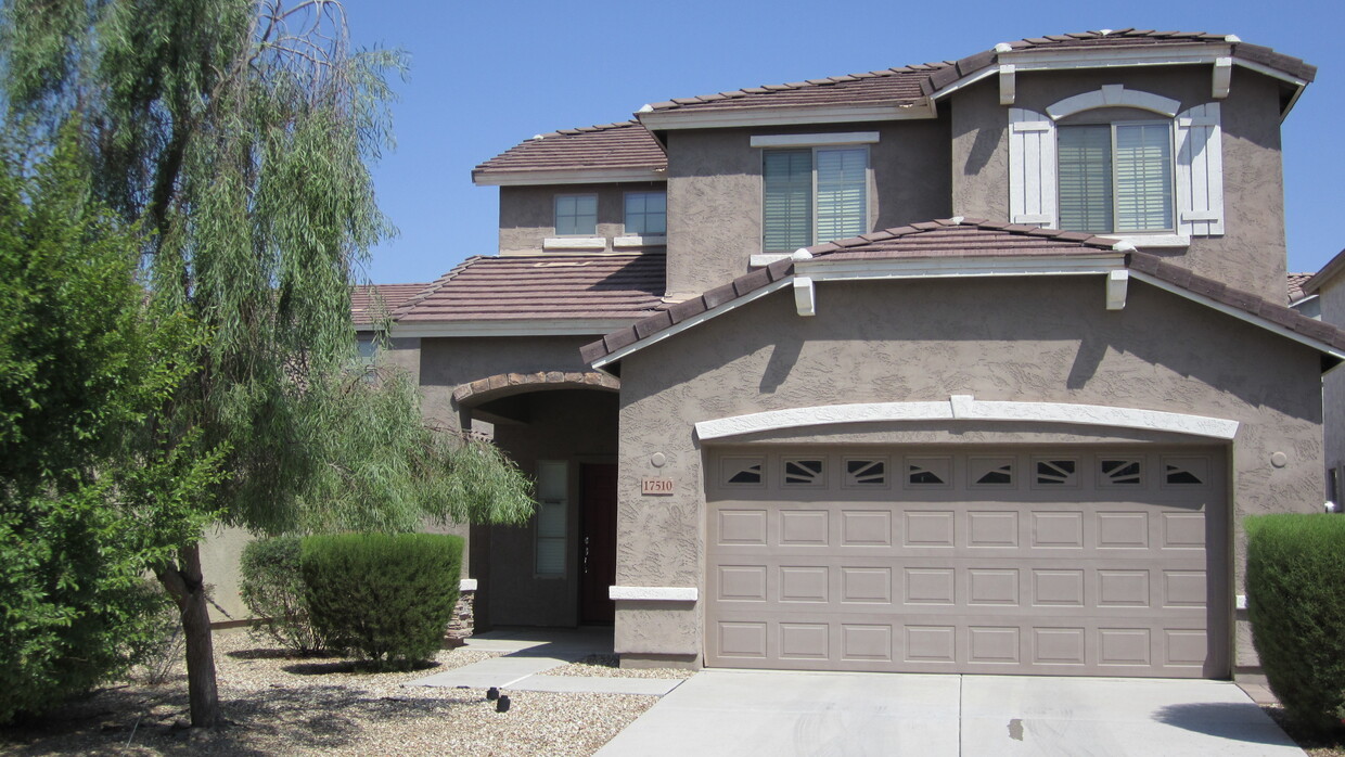 Foto principal - 17510 W Lisbon Ln