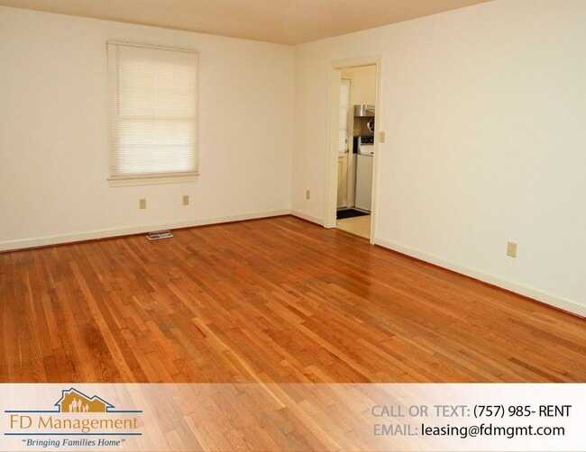 Building Photo - Well Maintained 2 BR 1 BA House in Williamsburg