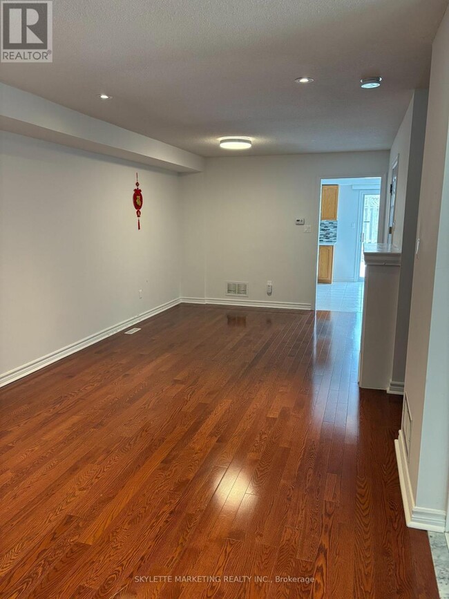 Building Photo - 307 Milliken Meadows Dr
