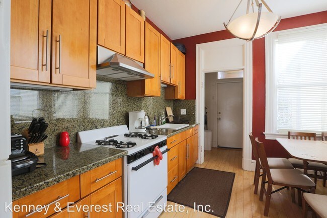 Building Photo - 2 br, 1 bath House - 1736 Grant