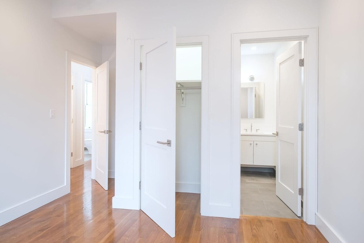 *Pictures are representative samples of the advertised unit. In some cases, the actual units you tou - 23 Temple St