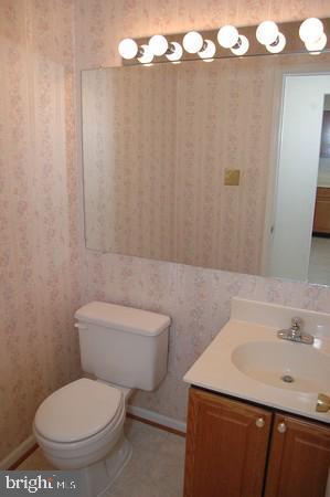 Building Photo - 7805 Brookview Ct
