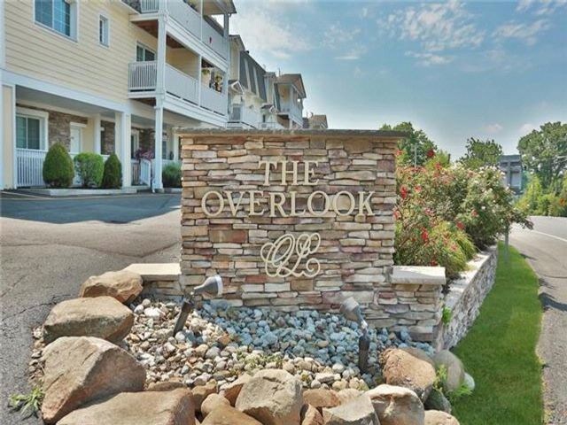 Primary Photo - 3104 Overlook Cir