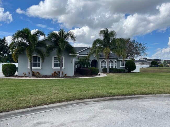 Foto del edificio - 1895 Orangewood Ct