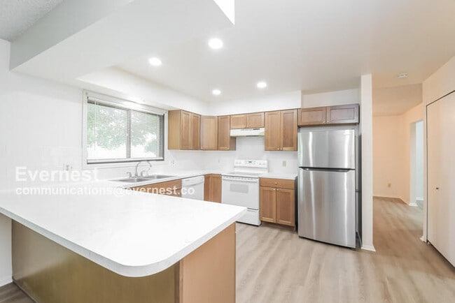 Foto del edificio - 144 Willow Pl S