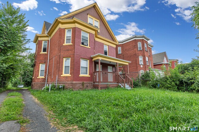 Building Photo - 139 Homestead Ave
