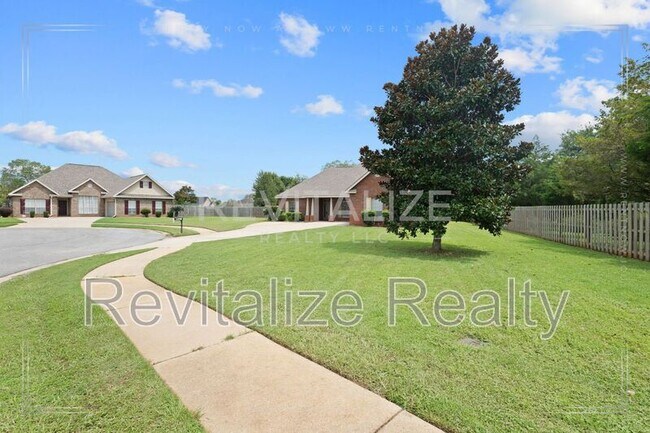 Foto del edificio - 11070 Courtland Ct