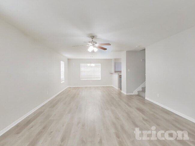 Foto del edificio - 3703 Bent Springs Ln