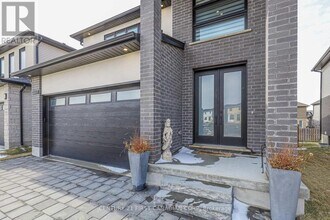 Building Photo - 3436 Emily Carr Lane